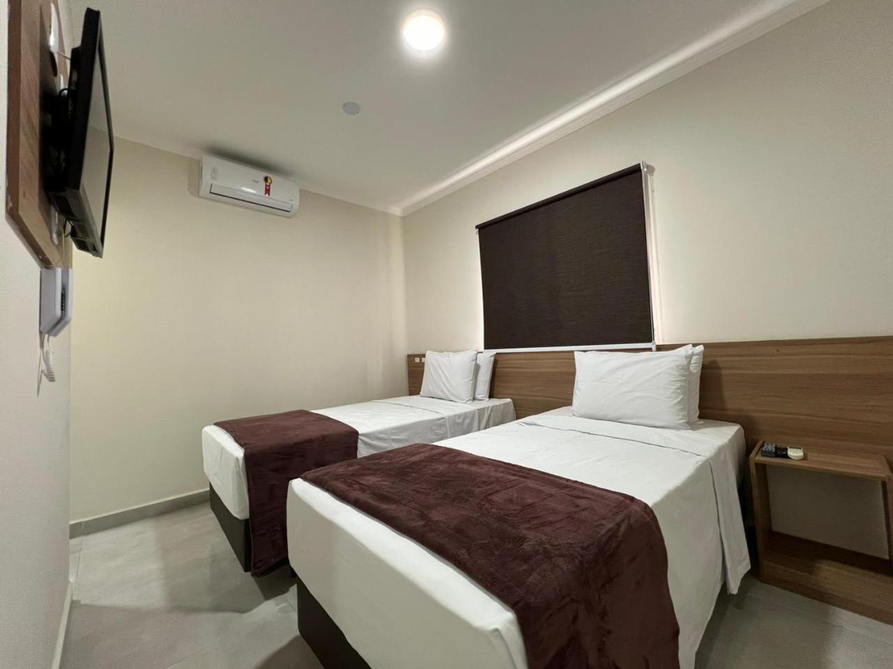 Hotel Internacional Гуарульюс Экстерьер фото